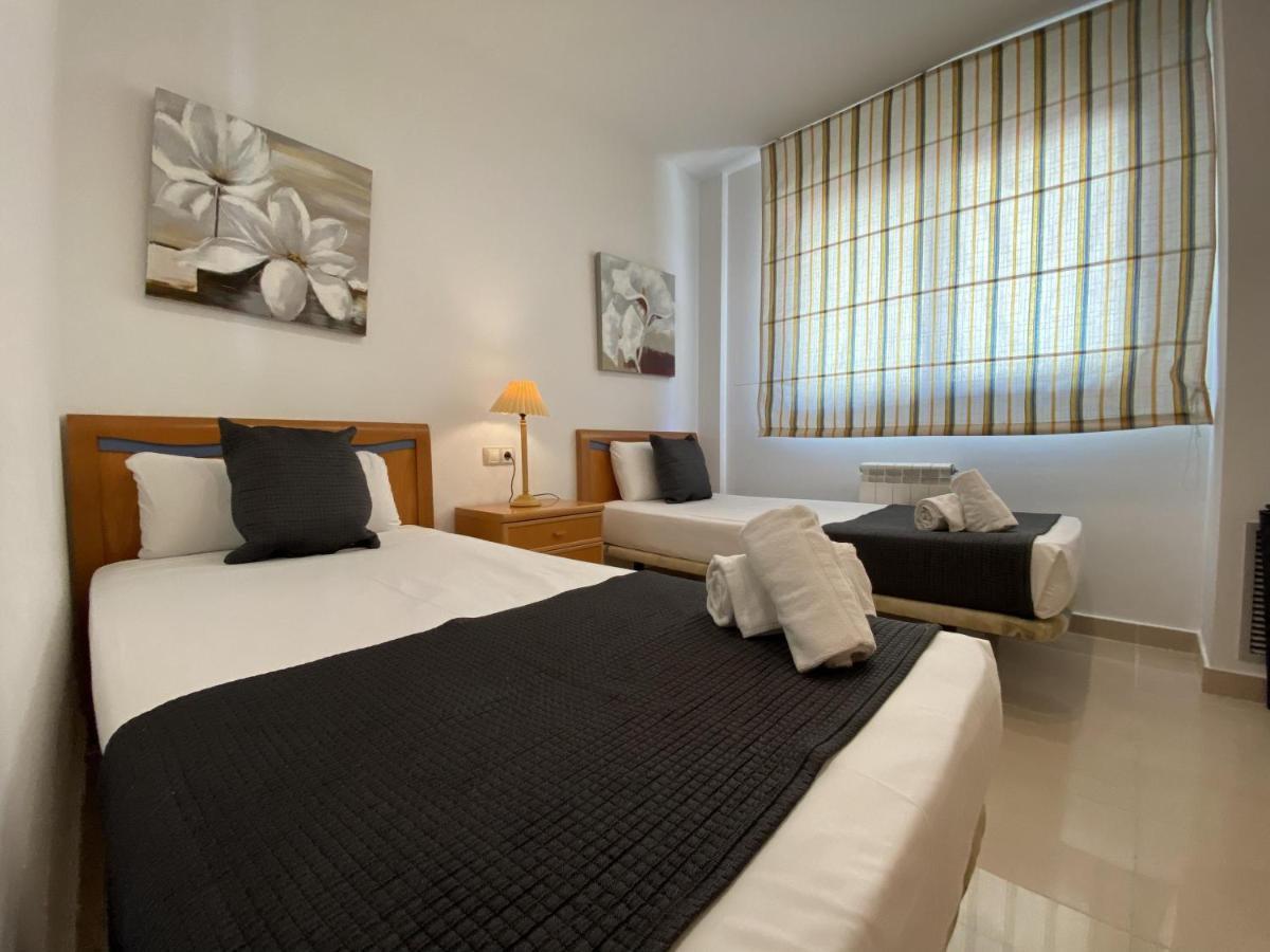 For A Stay Les Ones Salou Exterior foto